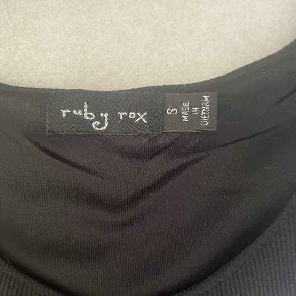 Vintage Ruby Rox Dress Women Small Black Daisies Sleeveless Flowy Maxi Cutouts - Picture 10 of 14